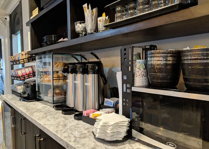 Casino hotel: City Suites Hotel