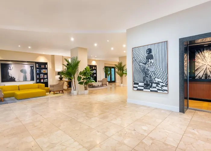 Ping Pong hotel: Wyndham Garden Lahnstein Koblenz