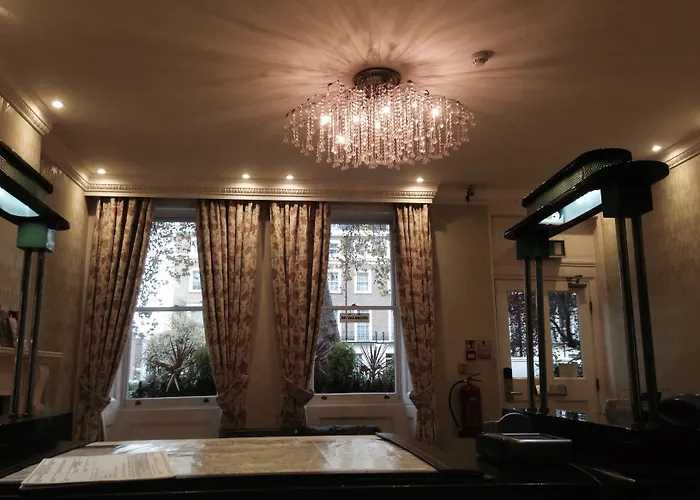 Gästehaus: Athena Hotel - B&B