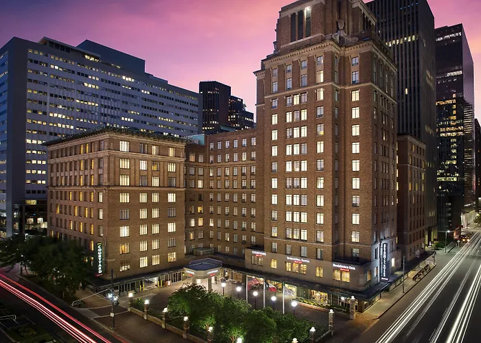 3 star hotel: Courtyard Houston Downtown Convention Center