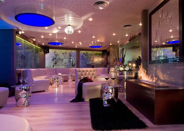 Familiehotel: The Athenian Callirhoe