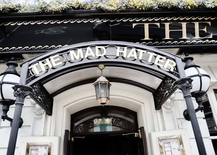  Mad Hatter