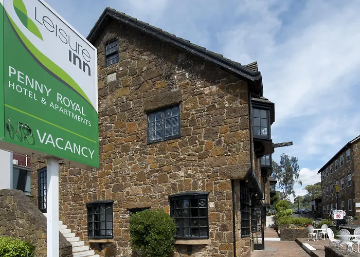 Hotels with a view Leisure Inn Penny Royal & Apartments