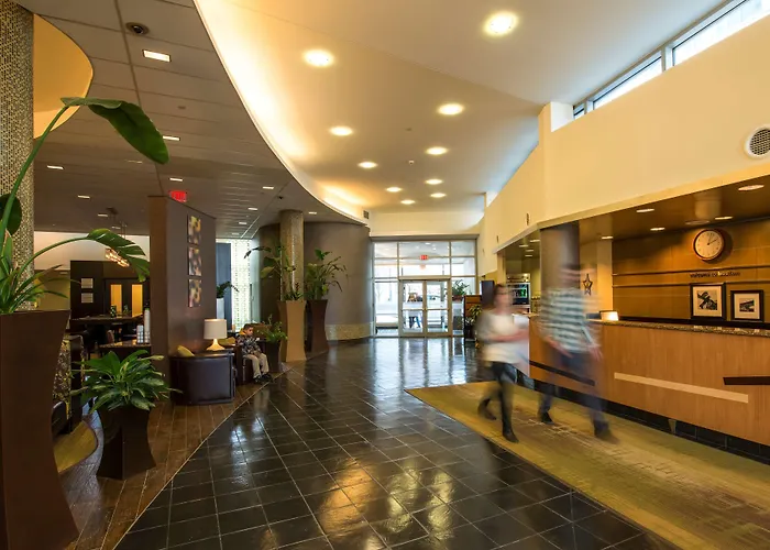 Hampton Inn & Suites Boston Crosstown Center