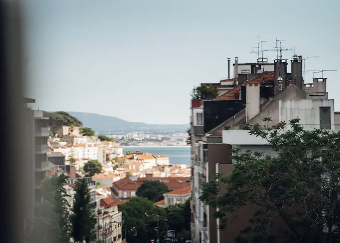 Hotel Aeroporto: Stay Hotel Lisboa Centro Saldanha