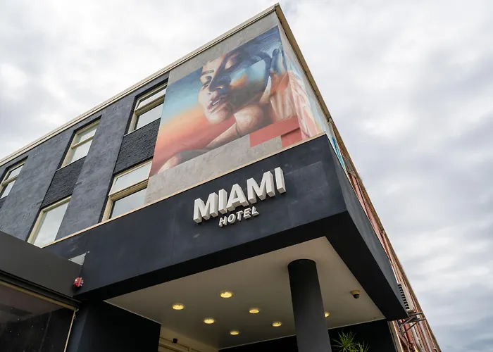 Familienhotel: Miami Hotel Melbourne