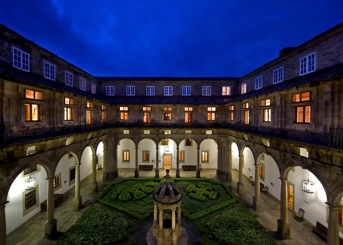 Hotel de 5 estrellas: Parador De Santiago - Hostal Reis Catolicos