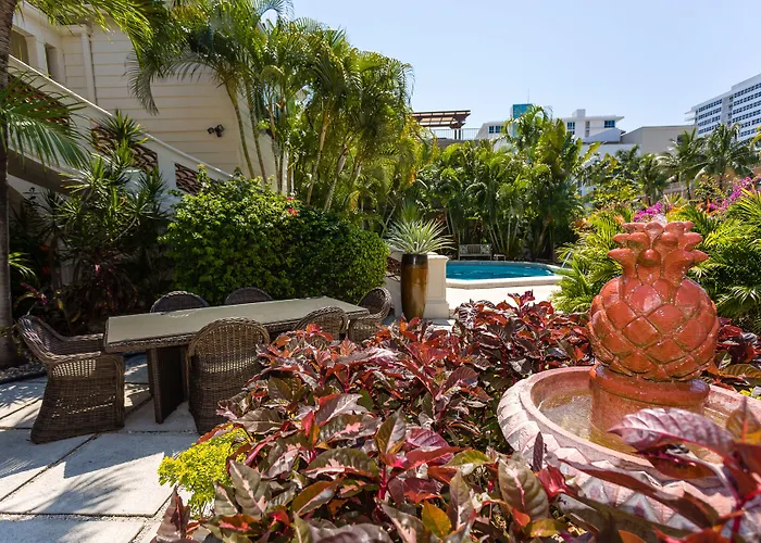 Boutique hotel only: La Casa Del Mar