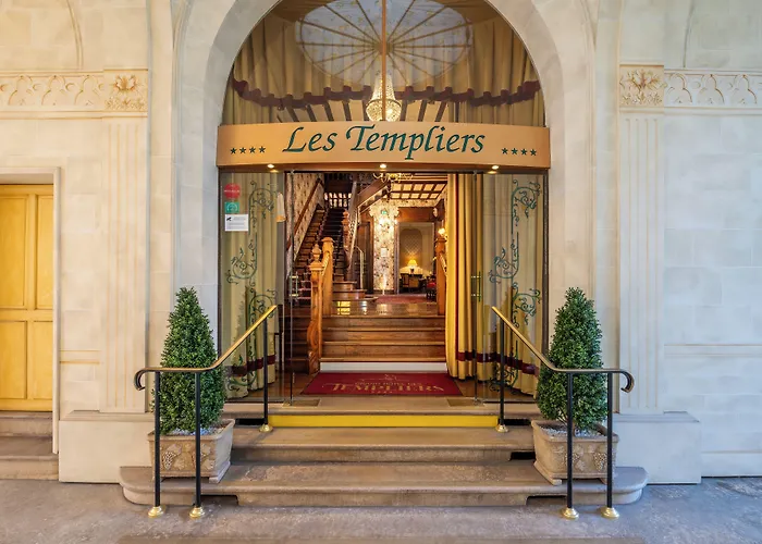 Hôtel accueillant les animaux: Grand Hôtel Des Templiers