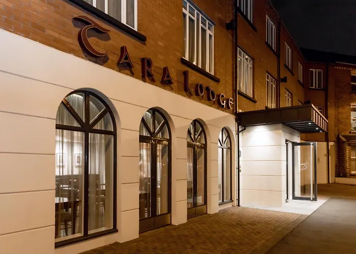 4 star hotel: Tara Lodge