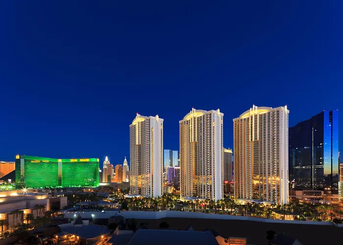 Motel: The Signature At Mgm Grand - All Suites