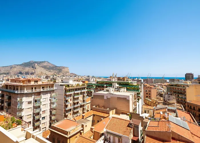 Beach hotel: Hotel Politeama