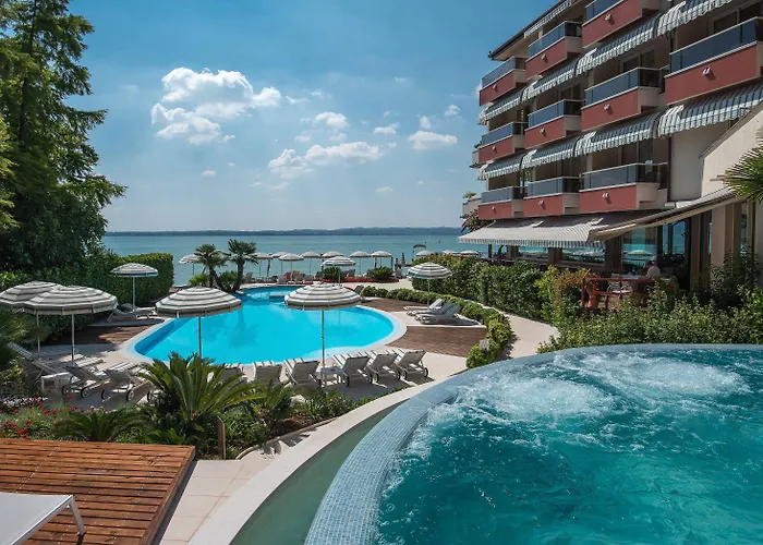 Hotel con golf: Hotel Continental Wellness&Spa