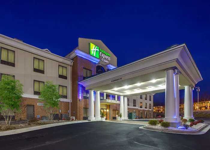Holiday Inn Express Hotel & Suites Greensboro-East By Ihg