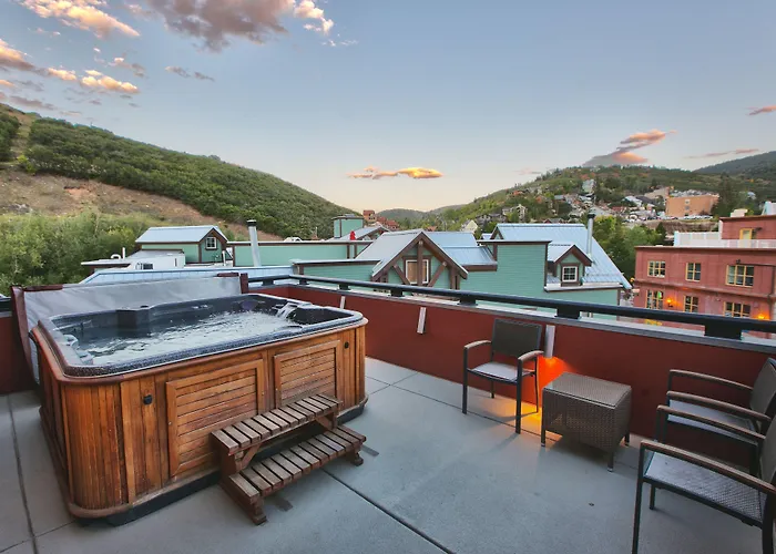 Vacation rental: Main & Sky