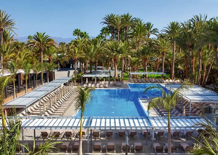 Jacuzzi-Hotel: Hotel Riu Palace Oasis