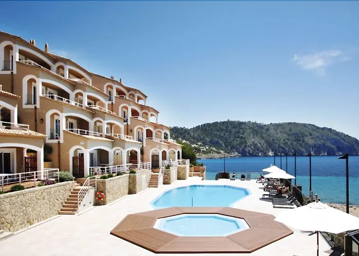  Bahia Suites Camp De Mar