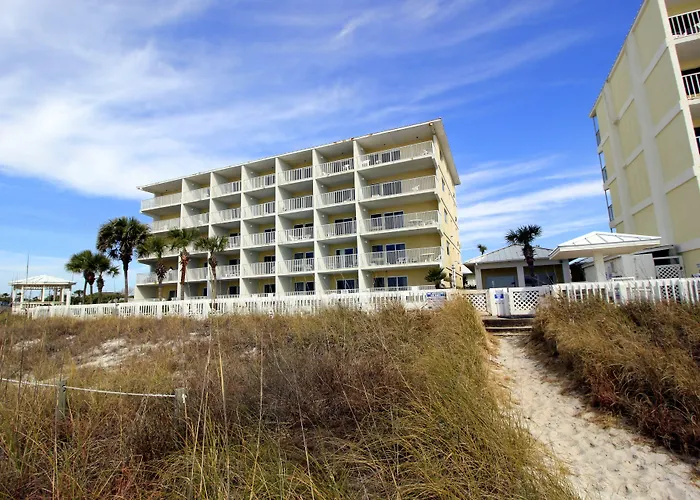 Pet Friendly hotel: Sugar Sands Beachfront Hotel, A By The Sea Resort