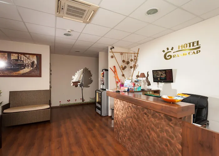 Hôtel de l'aéroport: Hotel Grand Cap Rooftop Pool