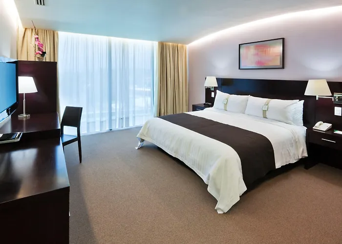 Golf hotels Holiday Inn & Suites Mexico Medica Sur By Ihg