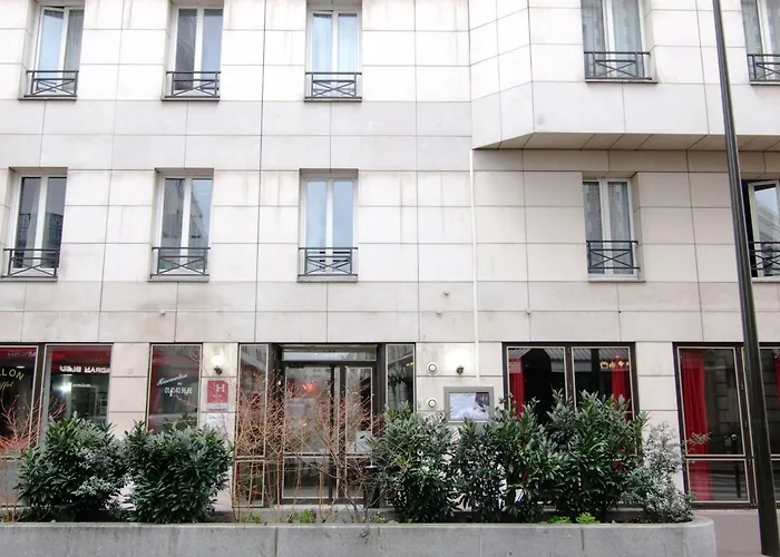 Hôtel de plage: Hotel Briand Devient Hotel Ipl