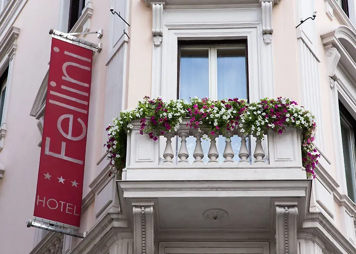 Hotel familiar: Hotel Fellini A Fontana Di Trevi