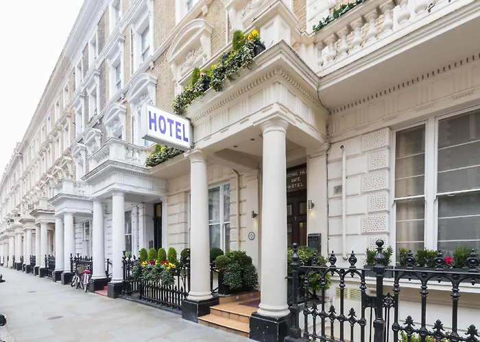 Notting Hill Gate