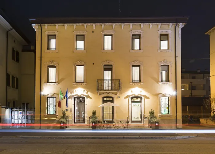 Hotel Jacuzzi: Albergo Fontana Verona