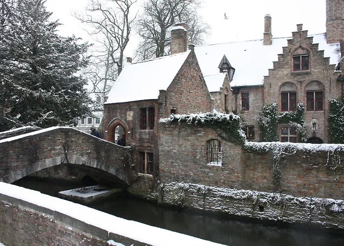 Gastenverblijf: Guest House Nuit Blanche