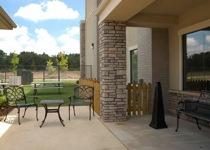 Best Western Plus Texarkana Inn And Suites