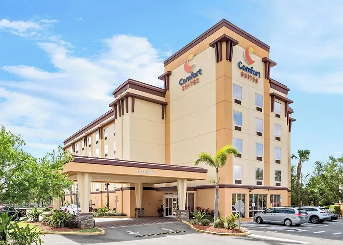 Luxury hotel only: Comfort Suites Orlando Airport