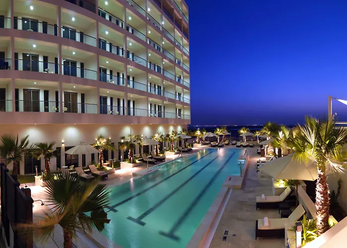 Waterpark hotel: Staybridge Suites Yas Island Abu Dhabi By Ihg