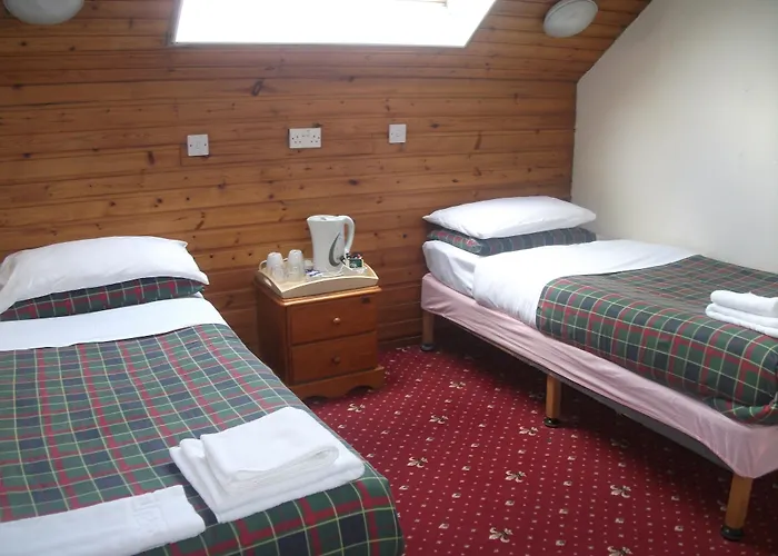 Edinburgh House Hotel