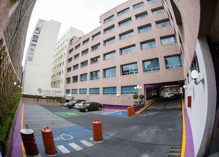 Golf hotel: Weenjoy Hotels Grand Prix Aeropuerto Cdmx