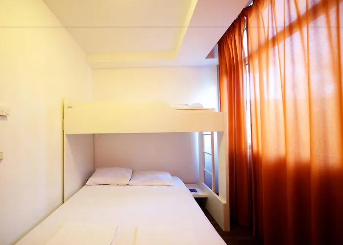 The Hostels Funk Lounge