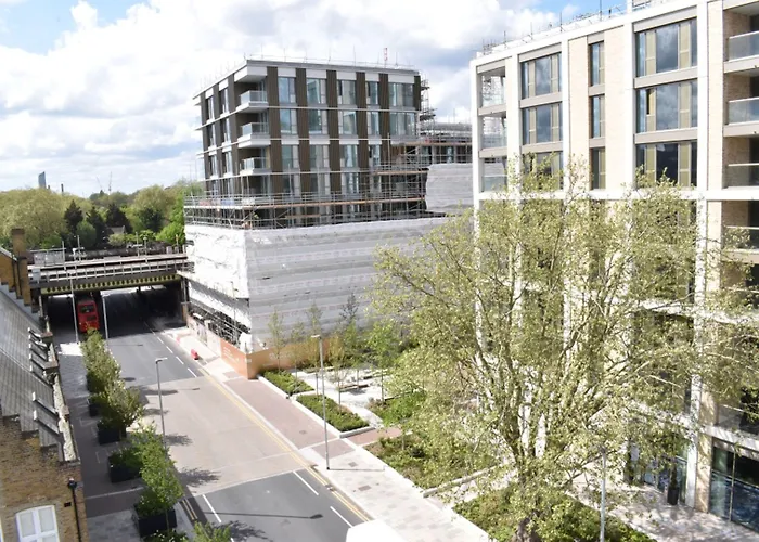 All Vacation Rentals Lr London s - Battersea Park