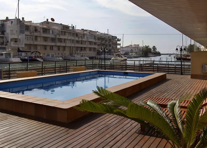 Hôtel accueillant les animaux: Pierre & Vacances Empuriabrava Marina