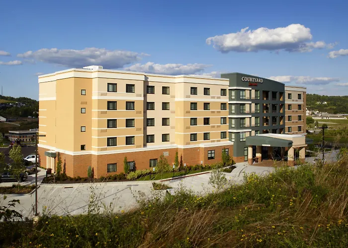 Jacuzzi hotel: Courtyard By Marriott Pittsburgh Washington Meadow Lands