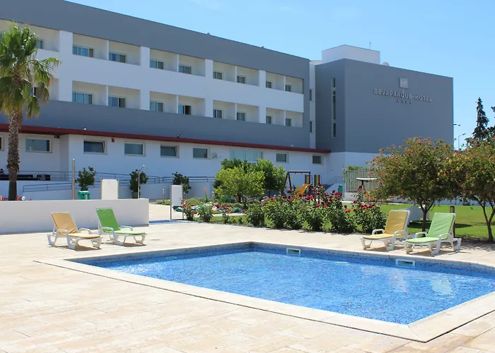 Hotel de 4 estrelas: Bejaparque Hotel