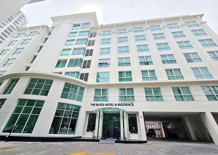 Familiehotel: The Bless Hotel And Residence
