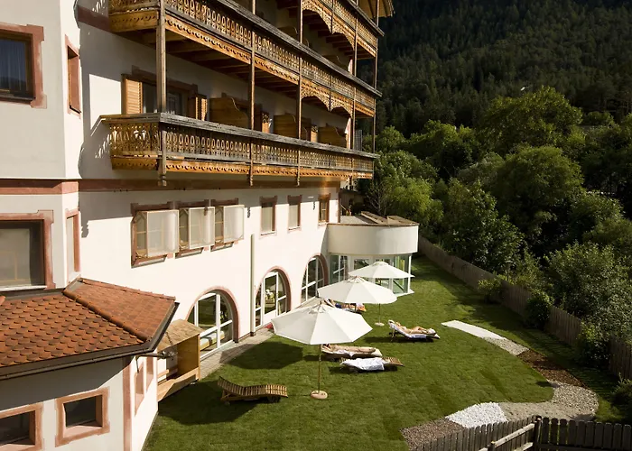 Hotel Con Piscina Kristallhotel Corona-Krone