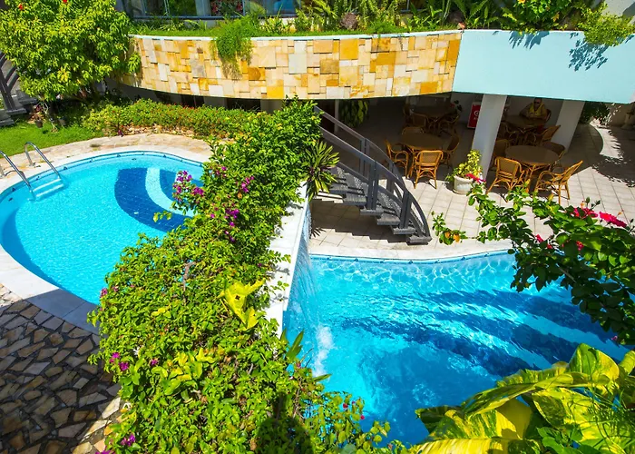 Hotel de 3 estrelas: Divi-Divi Praia Hotel