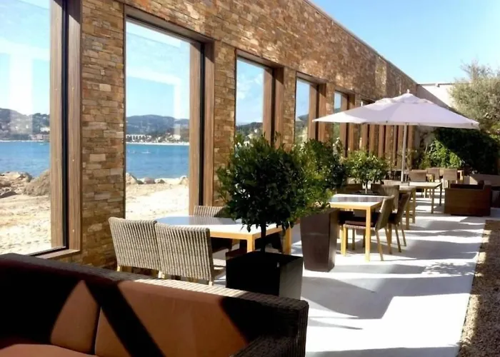 Animaux admis Hostellerie La Farandole