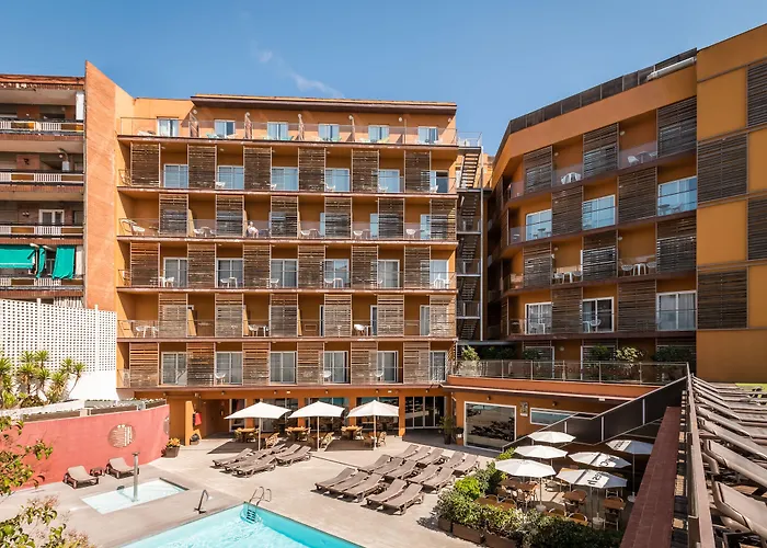 Jacuzzi hotel: Alegria Plaza Paris & Spa 4 Sup