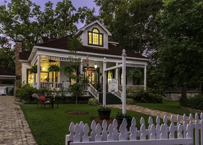 White Oak Manor Bed And Breakfast (Adults Only)