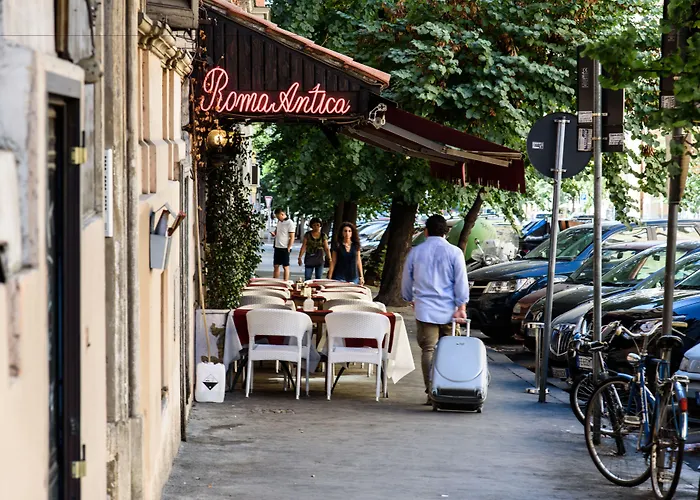 B&B: In The Center By Local Domus