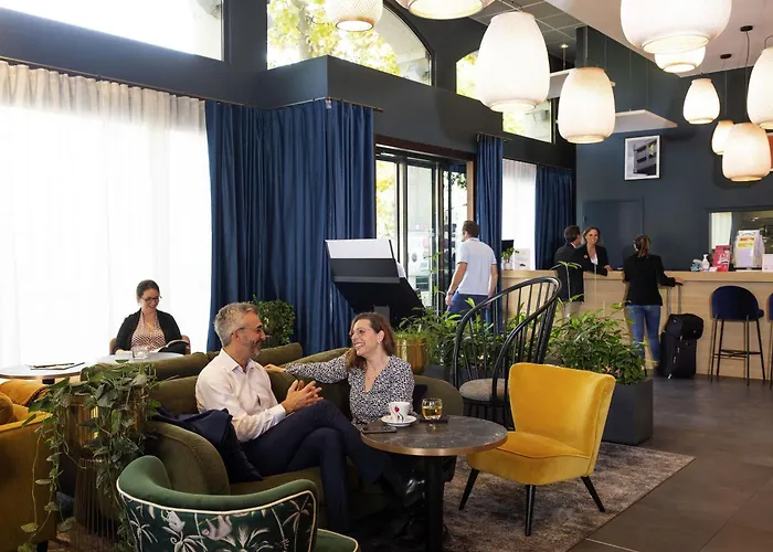 Hotel de 4 estrellas: Aparthotel Adagio Lyon Patio Confluence
