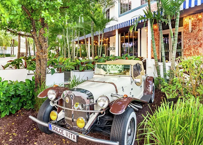 World Casino hotels Gale South Beach, Curio Collection By Hilton