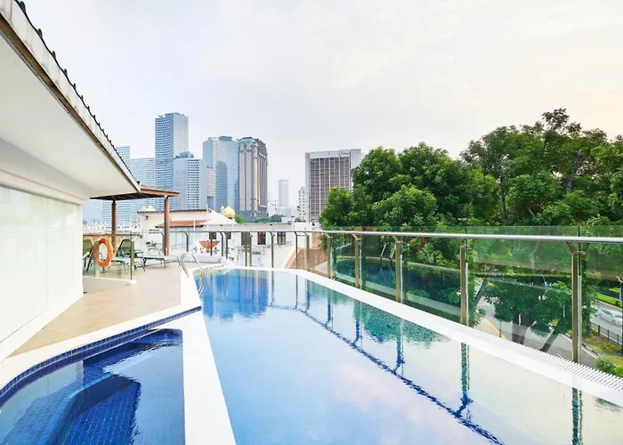 Hot Tub in Room Rest Bugis