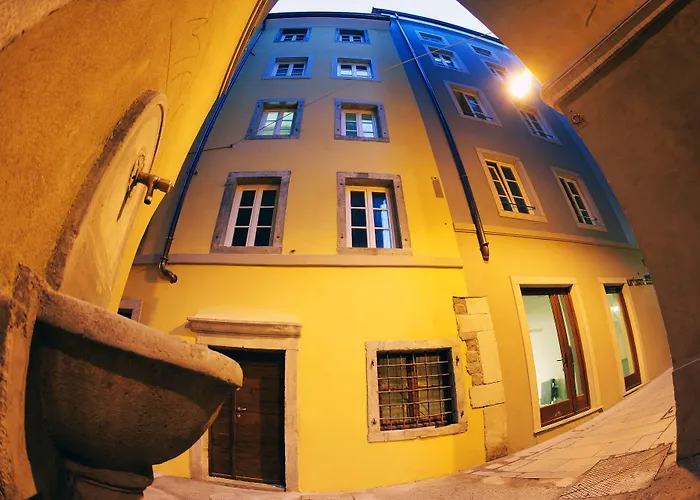 Hotel 3 stelle: Hotel James Joyce